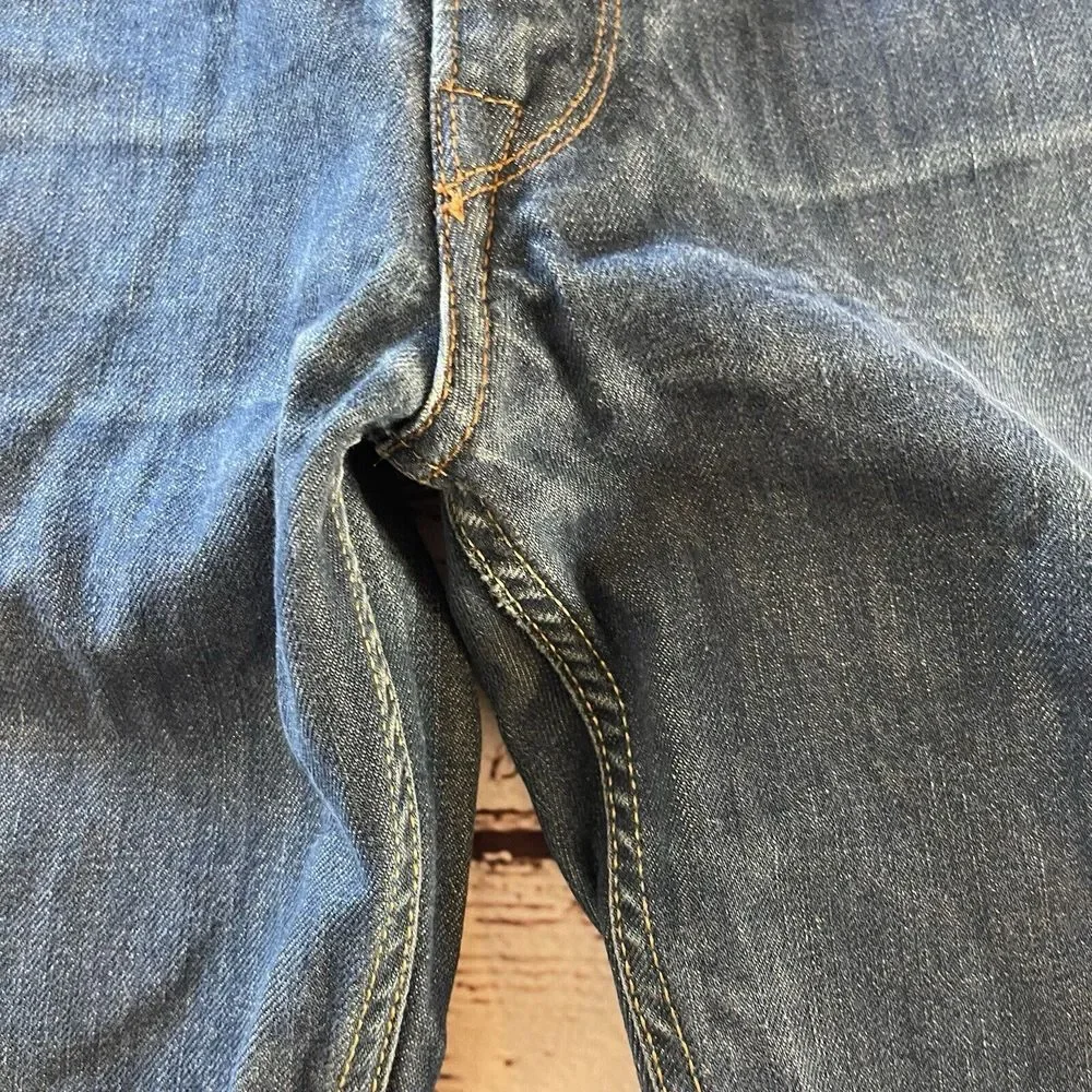 Levis levis 511